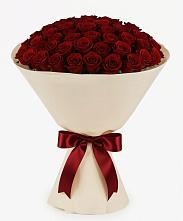 Букет 101 Бордовая роза Блэк Бакарра в Бикине