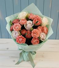 Букет цветов из:  Розы в Бикине