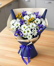 Букет цветов из:  Розы, Ирисы и Хризантемы #REPLACE_PRED# Бикине