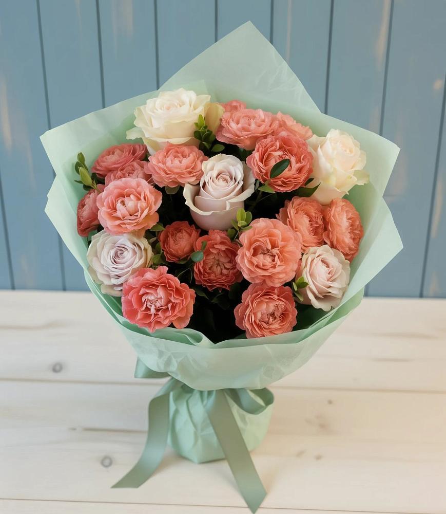 Букет цветов из: Розы в Бикине