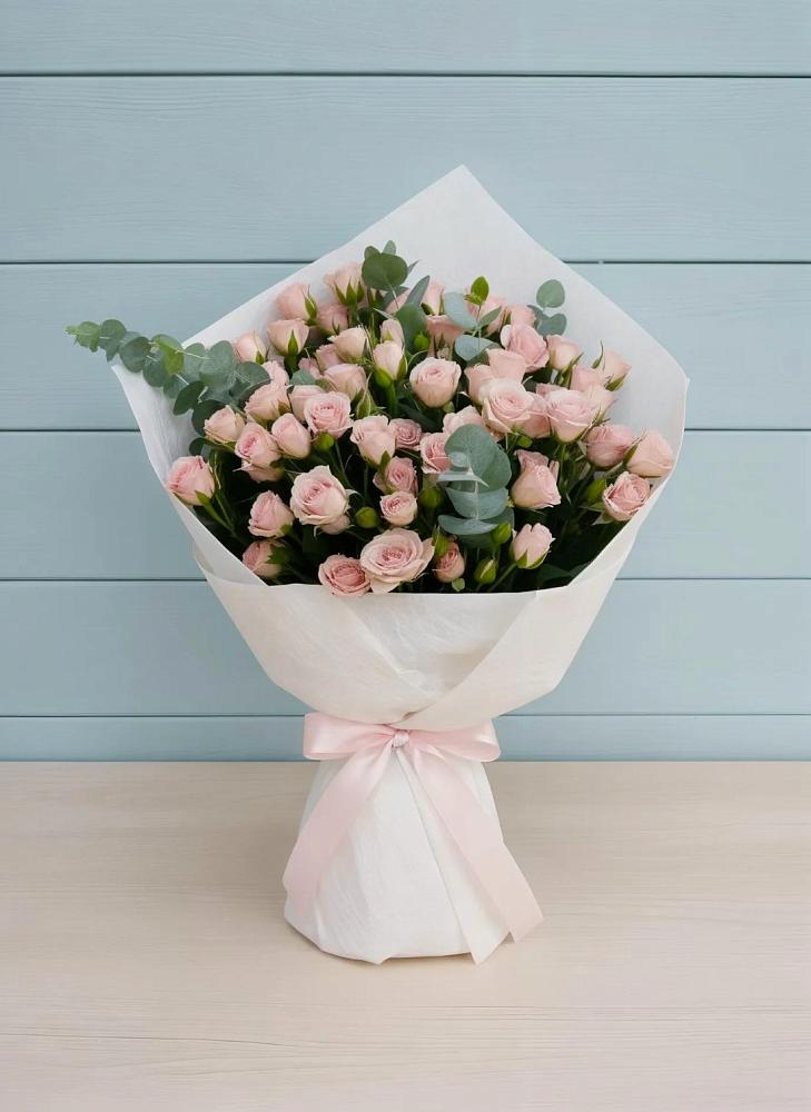 Букет цветов из: Розы в Бикине