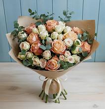 Букет цветов из:  Альстромерии и Розы #REPLACE_PRED# Бикине